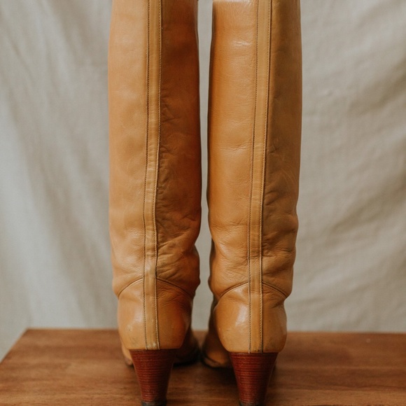 Knee High Camel Leather Boots Bally - Picture 2 of 10